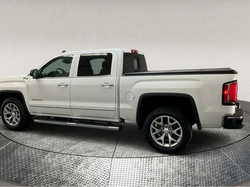Used 2017 GMC Sierra 1500 SLT image 4