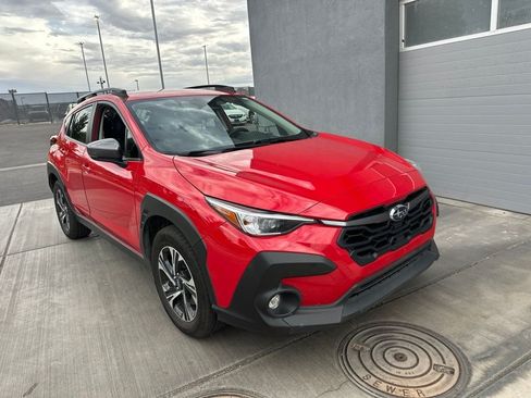 Used 2024 Subaru Crosstrek 2.0i Premium w/ Popular Package #3 AWD/4WD image 3