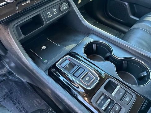Used 2023 Honda Pilot EX-L image 17