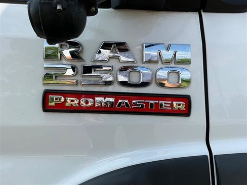 Used 2017 RAM ProMaster 2500 w/ Interior Convenience Group FWD image 17