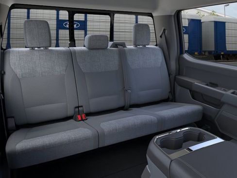 New 2026 Ford F250 XLT w/ XLT Premium Package image 12