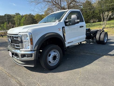 New 2026 Ford F450 XL image 3