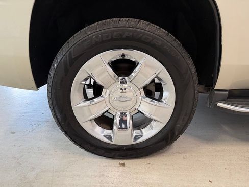 Used 2016 Chevrolet Tahoe LTZ AWD/4WD image 11