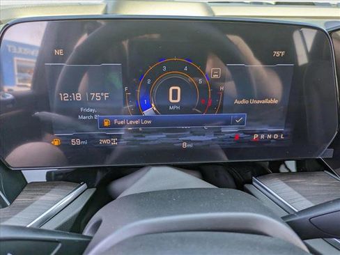 New 2025 Chevrolet Suburban Premier image 11