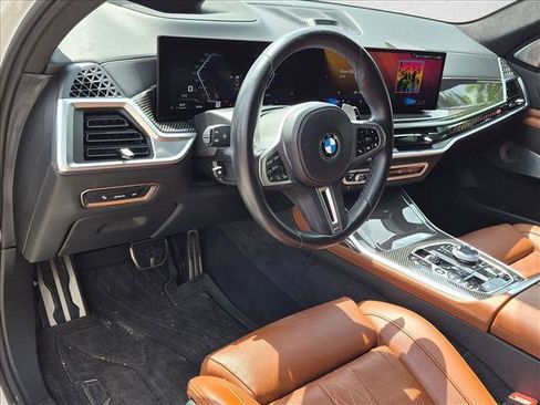 Used 2024 BMW X7 M60i w/ Executive Package AWD/4WD image 3