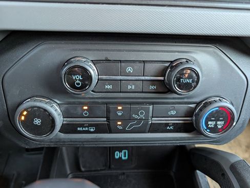 Used 2023 Ford Bronco Big Bend image 33