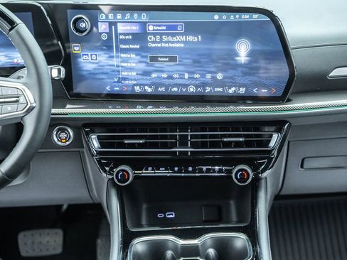 New 2026 Chevrolet Traverse High Country image 25