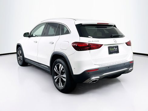 Used 2025 Mercedes-Benz GLA 250 image 5