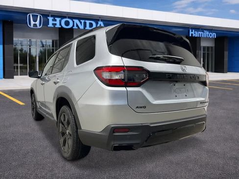 New 2026 Honda Pilot Black Edition image 3