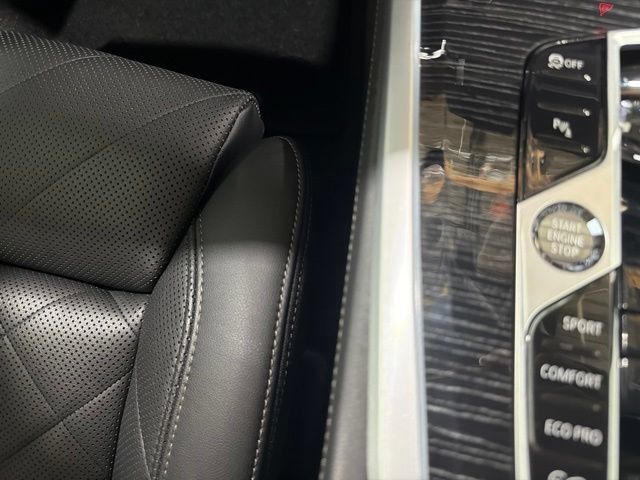 Certified 2024 BMW X5 xDrive40i w/ Executive Package AWD/4WD image 38