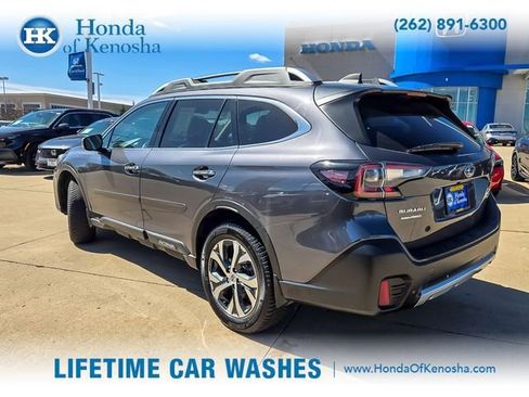 Used 2022 Subaru Outback Touring XT w/ Popular Package #2 image 3