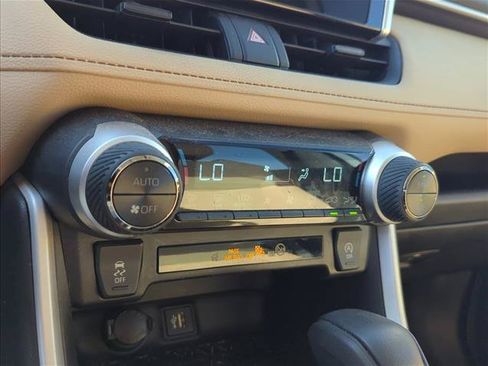 Certified 2023 Toyota RAV4 XLE w/ Convenience Package FWD image 18