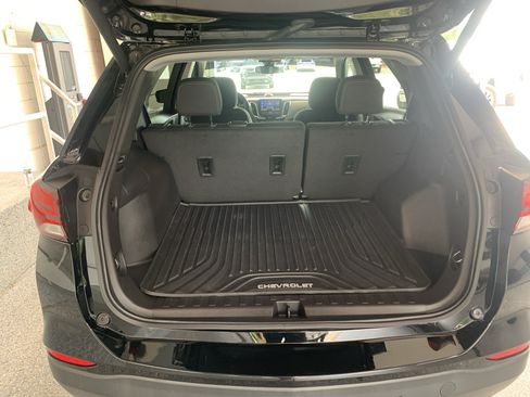 Used 2024 Chevrolet Equinox LT FWD image 8