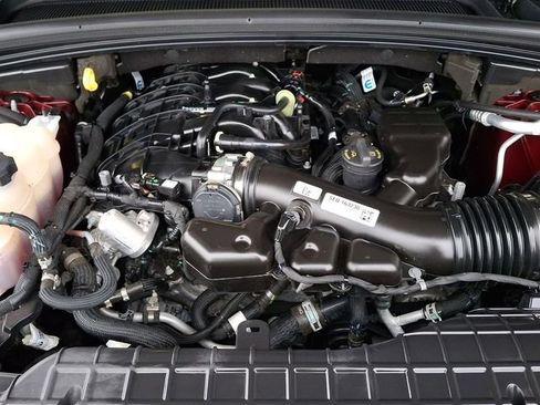 Used 2023 Jeep Grand Cherokee Limited image 35