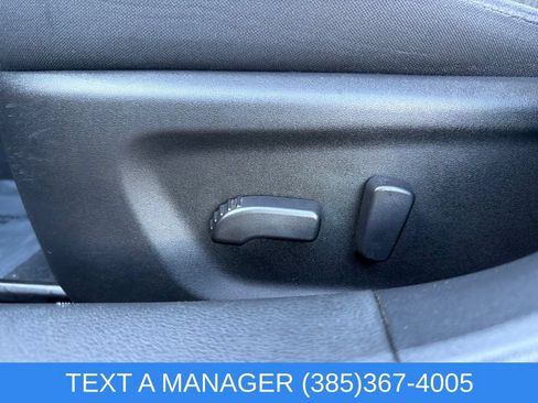 Used 2025 Nissan Altima 2.5 SV AWD/4WD image 14