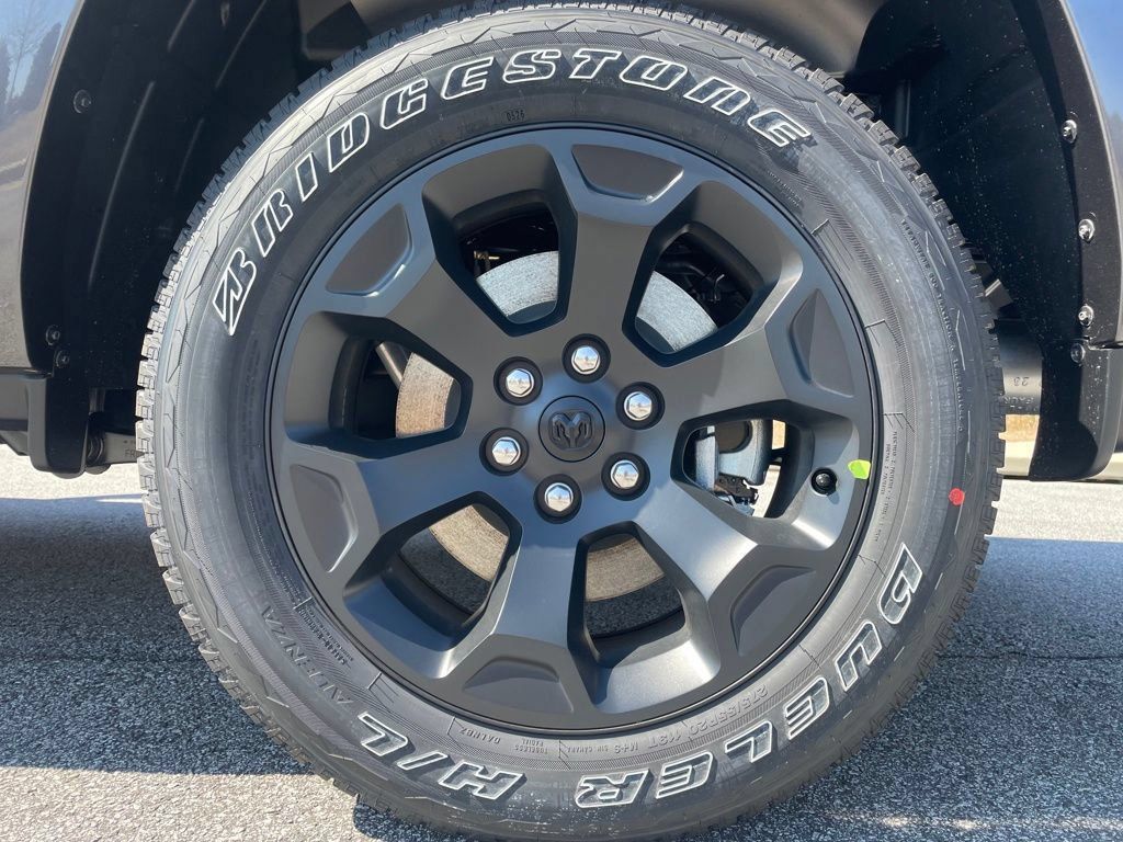 New 2026 RAM 1500 Big Horn AWD/4WD image 9