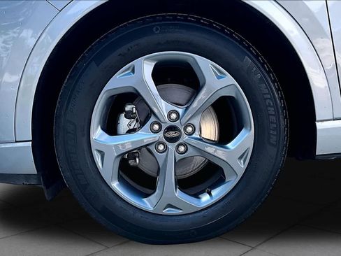 Used 2024 Ford Escape ST-Line w/ Tech Pack #1 FWD image 11