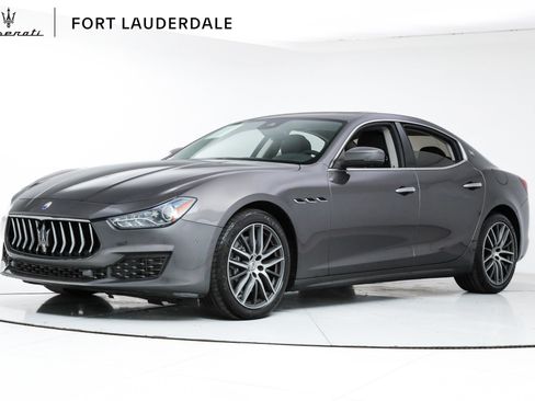 Used 2021 Maserati Ghibli S Q4 AWD/4WD image 1