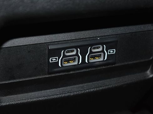 Used 2023 Jeep Grand Cherokee L Laredo image 19