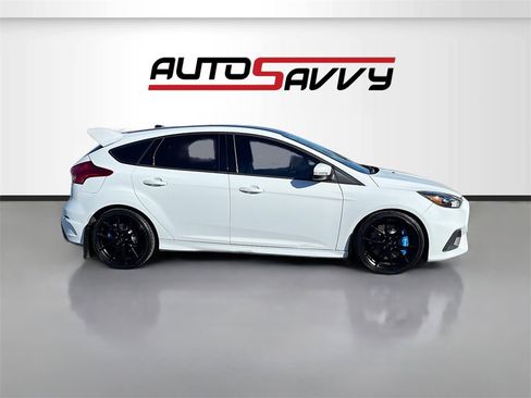 Used 2017 Ford Focus RS image 8