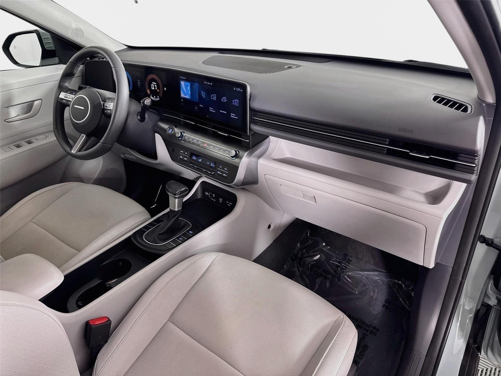 Certified 2024 Hyundai Kona SEL FWD image 26