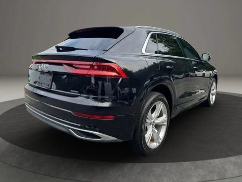 Used 2019 Audi Q8 Premium w/ Convenience Package AWD/4WD image 5