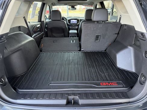 Used 2022 GMC Terrain Denali w/ Denali Premium Package image 41