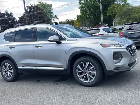 Used 2020 Hyundai Santa Fe SEL w/ Convenience + Premium Package image 2