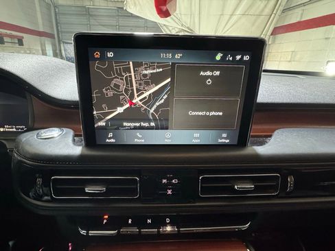 Used 2021 Lincoln Aviator Reserve w/ Elements Package Plus AWD/4WD image 24