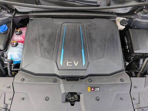 Certified 2022 Hyundai Ioniq 5 SEL image 23