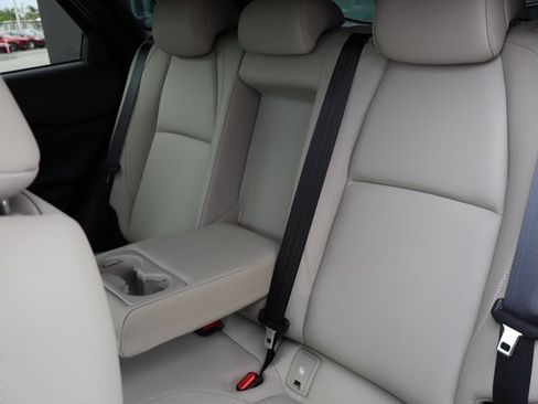 Certified 2025 MAZDA CX-30 AWD 2.5 S w/ Preferred Package image 14