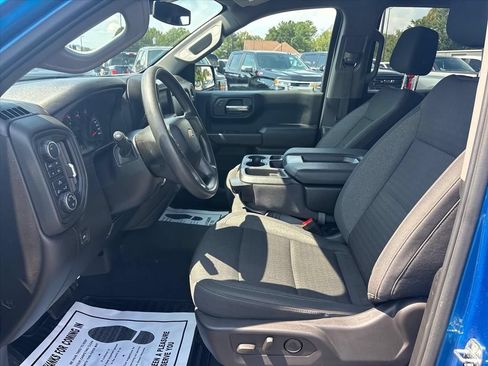 Used 2024 Chevrolet Silverado 1500 Custom AWD/4WD image 24