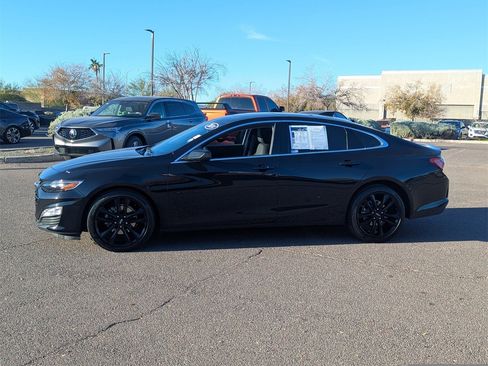 Used 2024 Chevrolet Malibu LT w/ Midnight Edition image 4