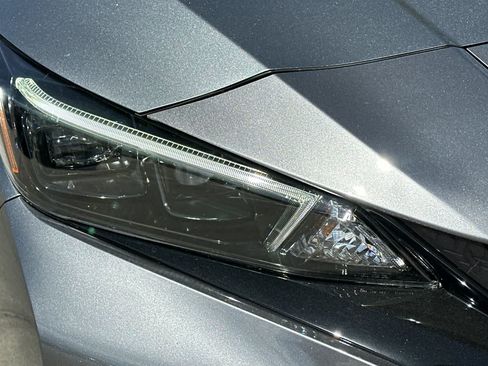 Used 2023 Nissan Leaf SV Plus FWD image 33