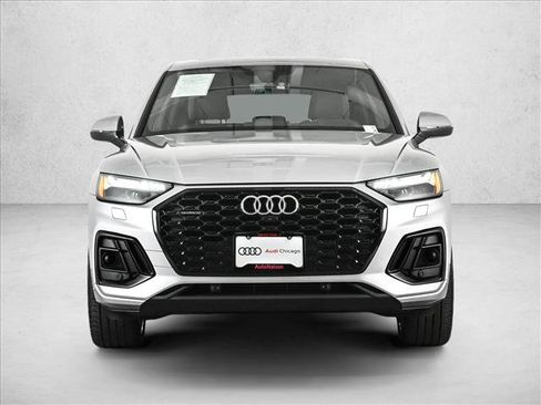 Used 2023 Audi Q5 2.0T Prestige w/ Prestige Package AWD/4WD image 2