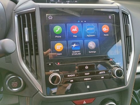 Used 2020 Subaru Crosstrek 2.0i Limited w/ Moonroof Package w/Navigation image 29