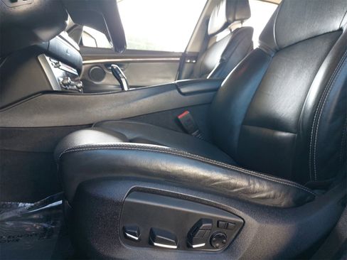 Used 2015 BMW 535i Gran Turismo image 30