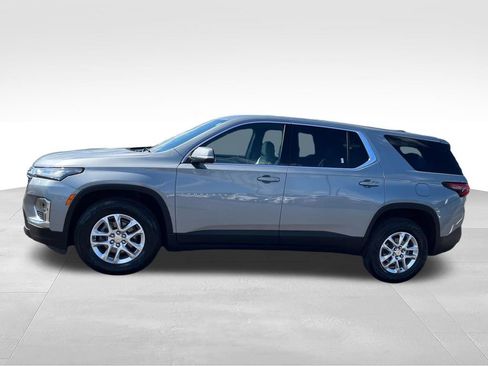 Used 2023 Chevrolet Traverse LS w/ Safety Package FWD image 2