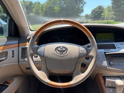 Used 2006 Toyota Avalon FWD image 13
