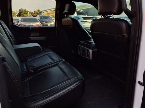 Used 2015 Ford F150 Lariat image 20