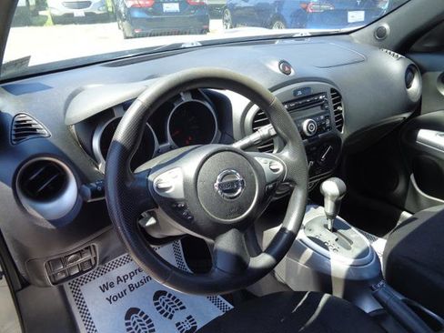 Used 2014 Nissan Juke S AWD/4WD image 31