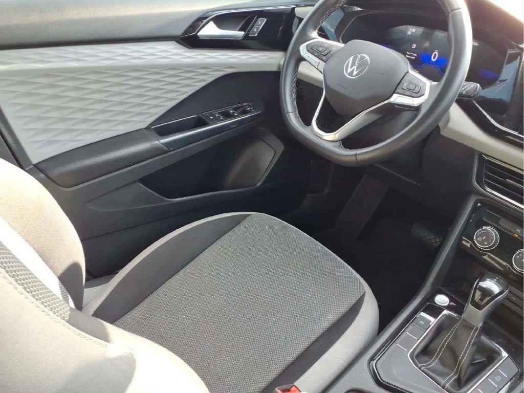 Used 2023 Volkswagen Taos S w/ Driver Assistance Package FWD image 19