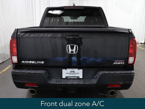 Used 2023 Honda Ridgeline Sport image 4