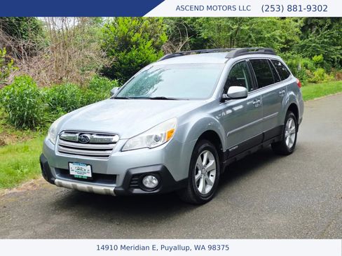 Used 2013 Subaru Outback 2.5i Premium AWD/4WD image 1