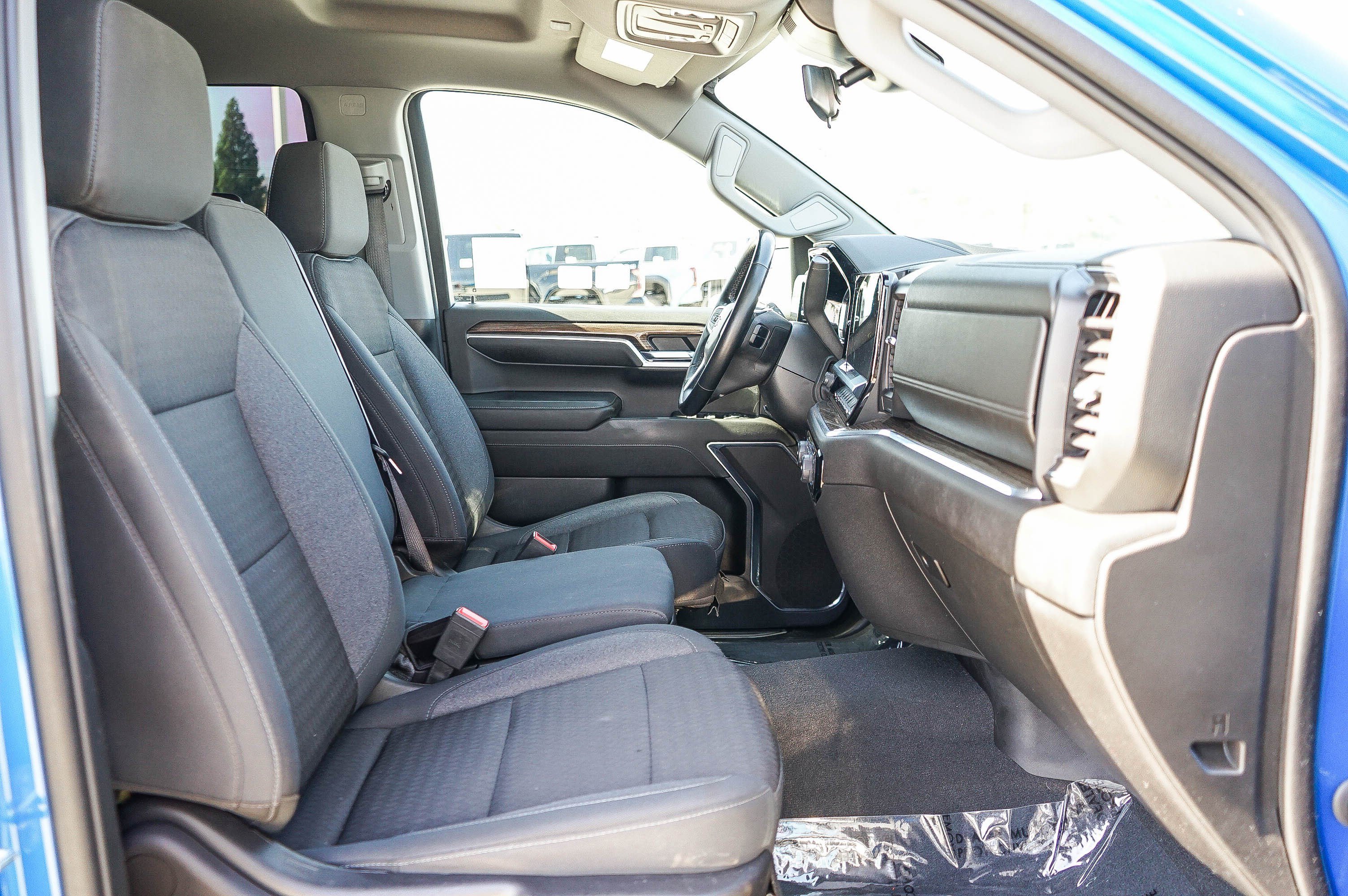 Used 2023 Chevrolet Silverado 1500 RST RWD image 18