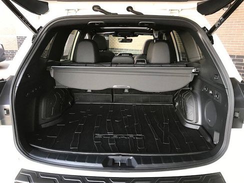 Certified 2025 Subaru Forester Wilderness w/ Wilderness Package image 10