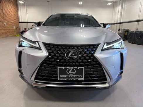 Used 2024 Lexus UX 250h FWD w/ Premium Package image 2