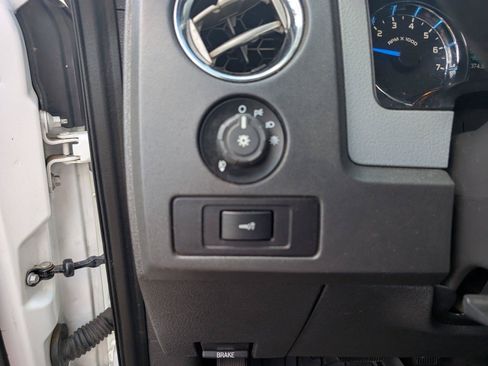 Used 2013 Ford F150 XLT w/ XLT Chrome Pkg RWD image 28