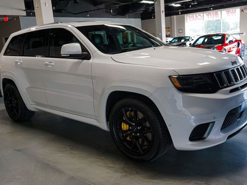 Used 2018 Jeep Grand Cherokee Trackhawk w/ Trailer Tow Group IV image 59