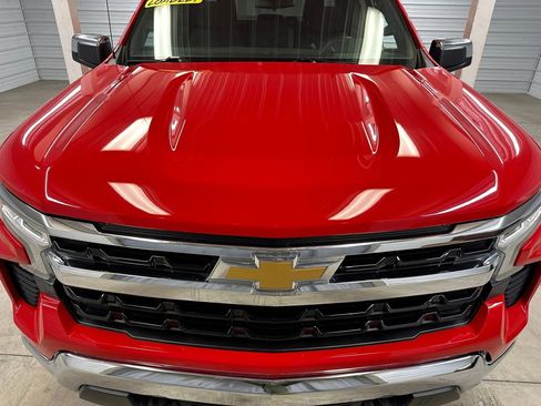 Certified 2022 Chevrolet Silverado 1500 LT image 40
